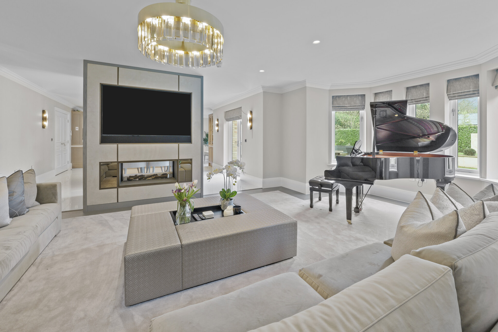 Day Living — image 8